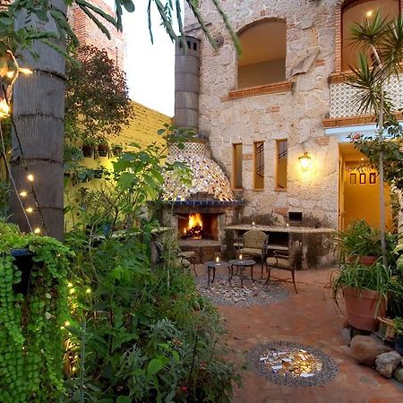 Casa De Las Flores Bed and Breakfast Tlaquepaque Exterior foto