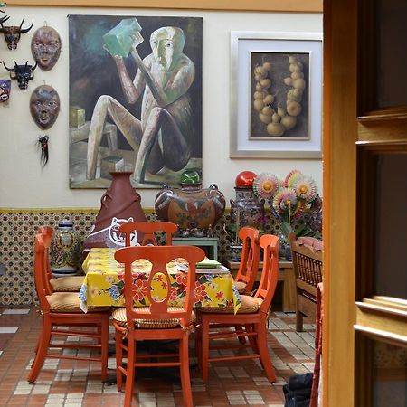 Casa De Las Flores Bed and Breakfast Tlaquepaque Exterior foto