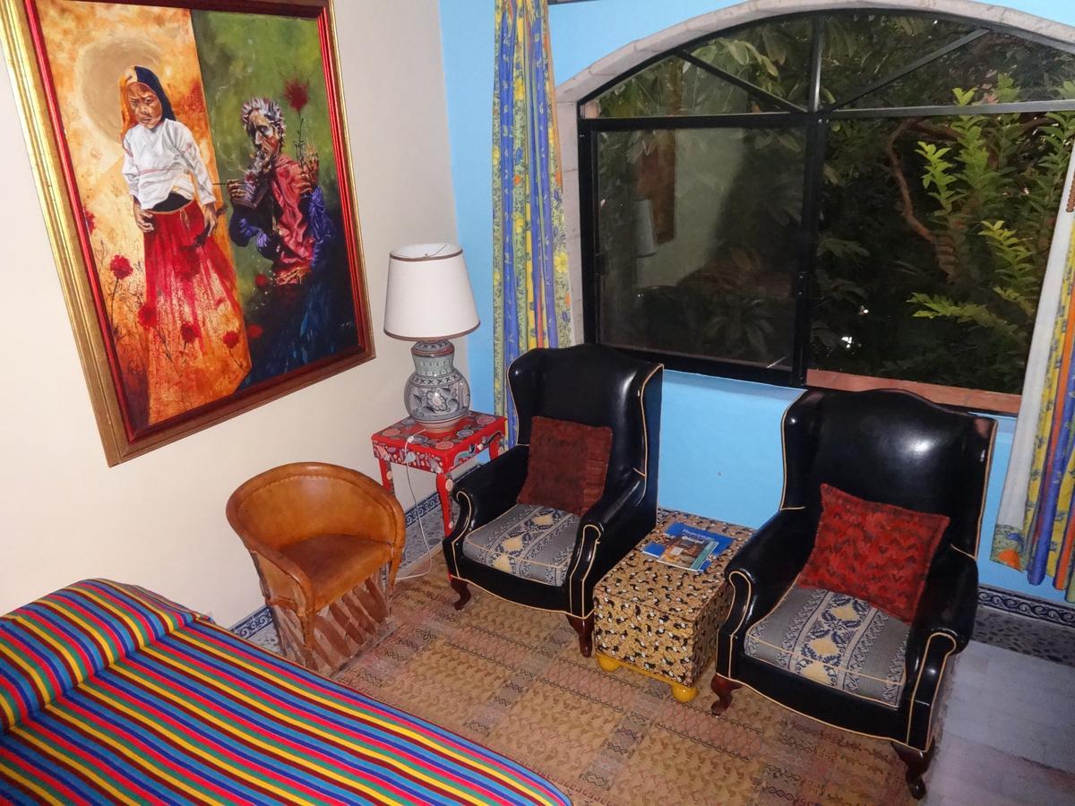 Casa De Las Flores Bed and Breakfast Tlaquepaque Exterior foto