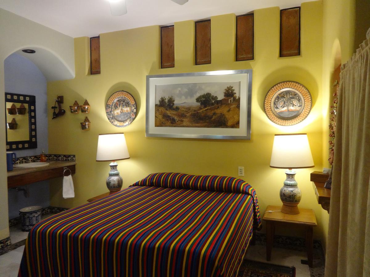Casa De Las Flores Bed and Breakfast Tlaquepaque Exterior foto