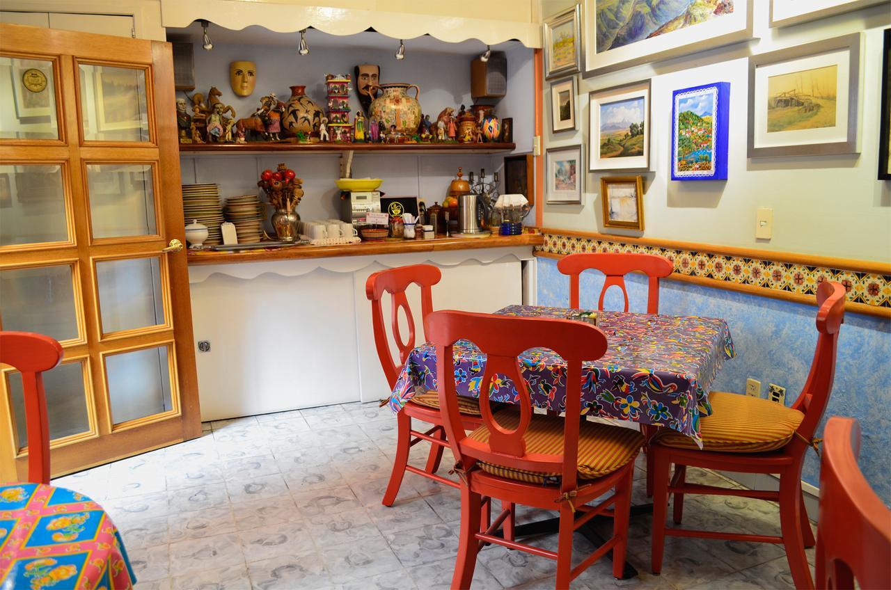 Casa De Las Flores Bed and Breakfast Tlaquepaque Exterior foto
