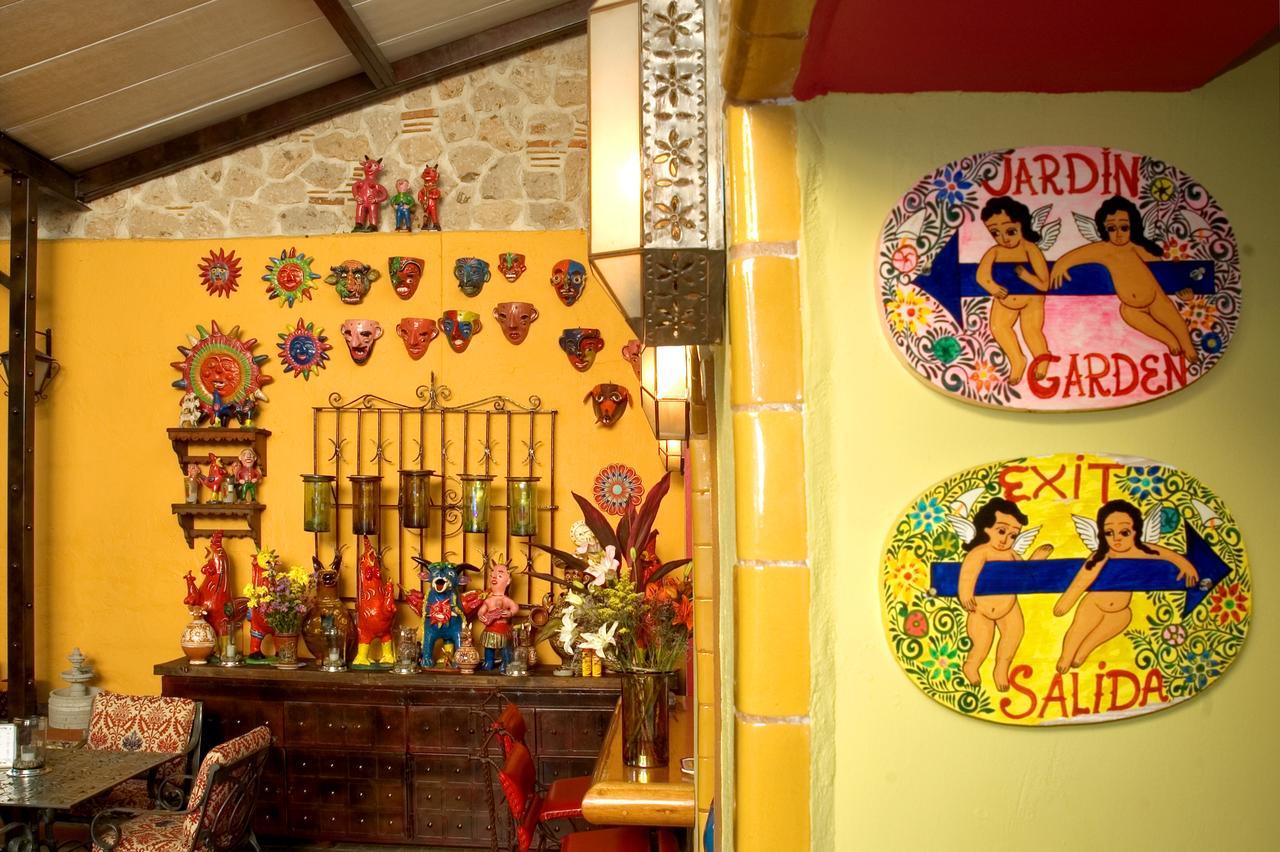 Casa De Las Flores Bed and Breakfast Tlaquepaque Exterior foto