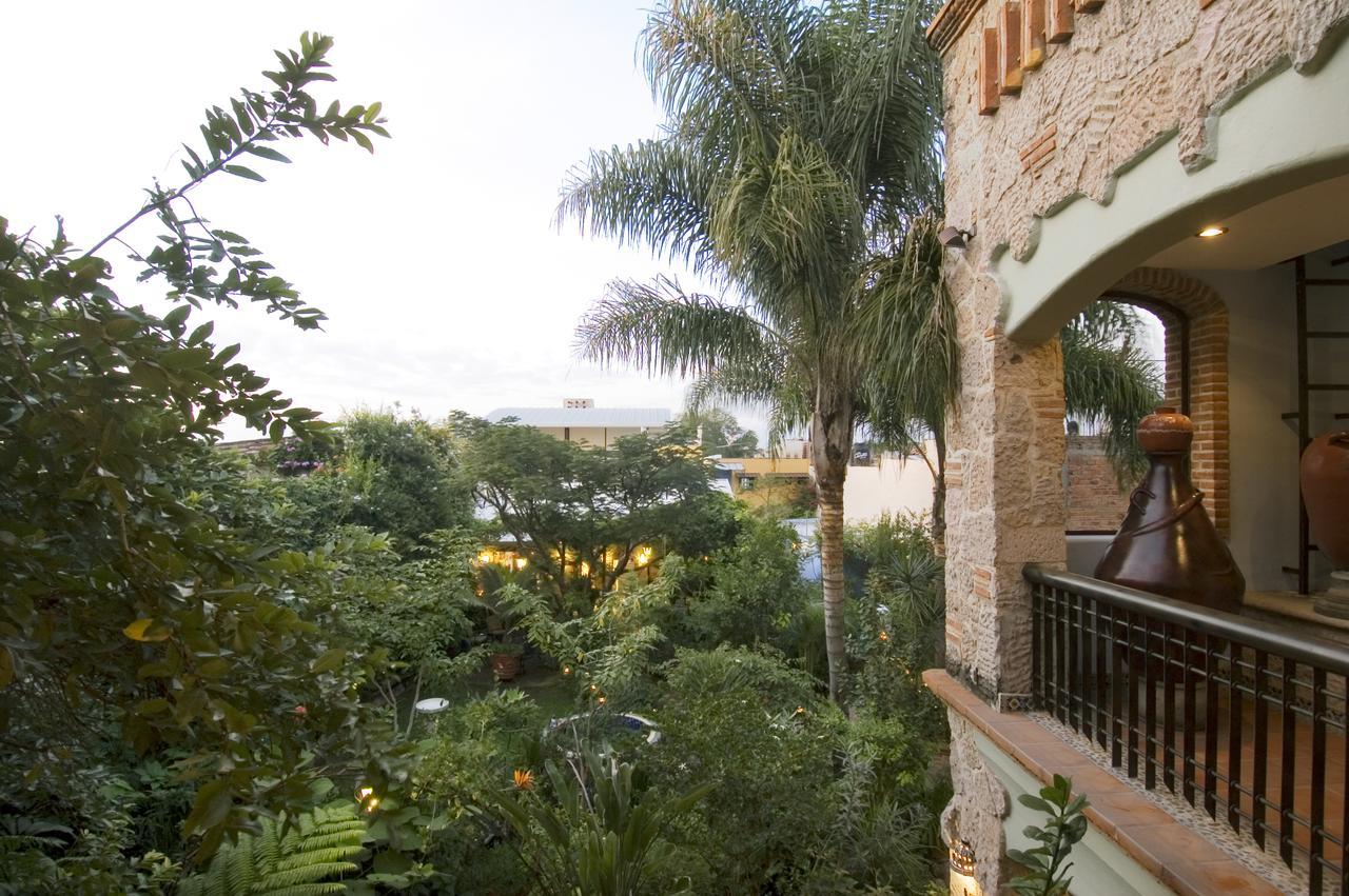 Casa De Las Flores Bed and Breakfast Tlaquepaque Exterior foto