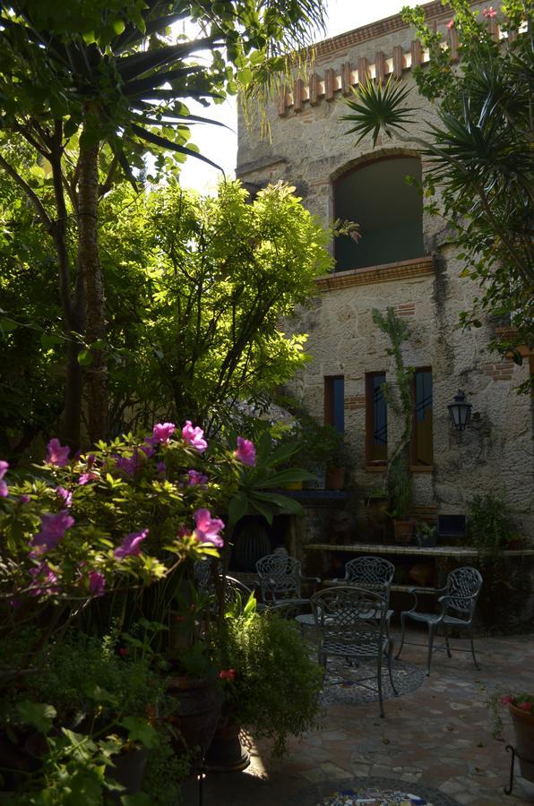 Casa De Las Flores Bed and Breakfast Tlaquepaque Exterior foto